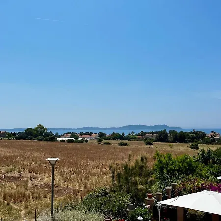 Chez Sanka ! Vue Et Plages A Deux Pas